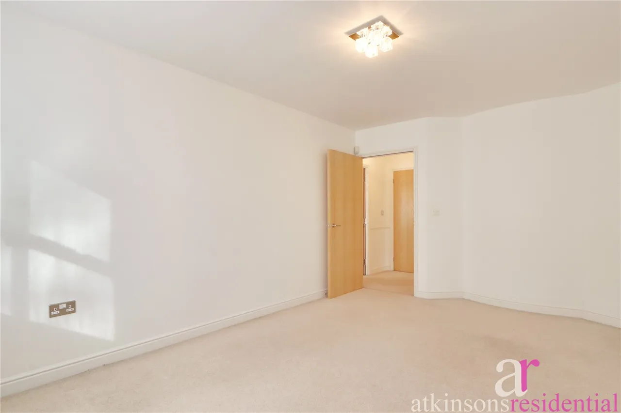 Cockfosters Road, Barnet, Hertfordshire, EN4 0DU, photo 21