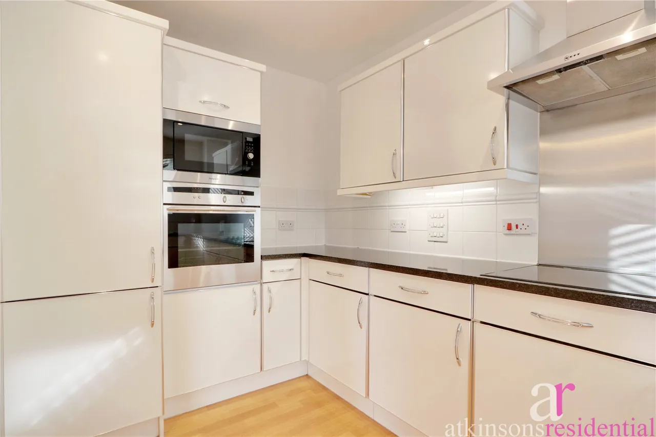 Cockfosters Road, Barnet, Hertfordshire, EN4 0DU, photo 12