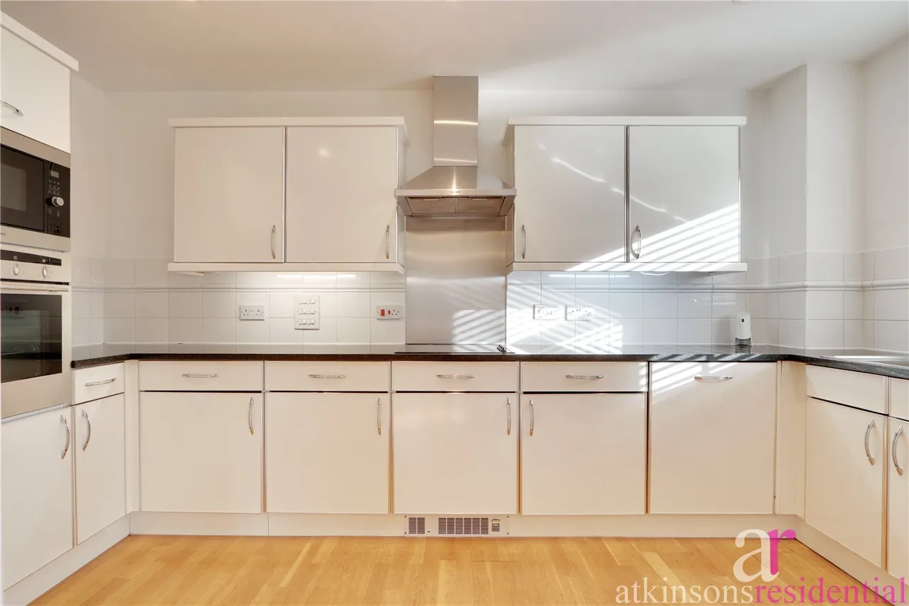 Cockfosters Road, Barnet, Hertfordshire, EN4 0DU, photo 8