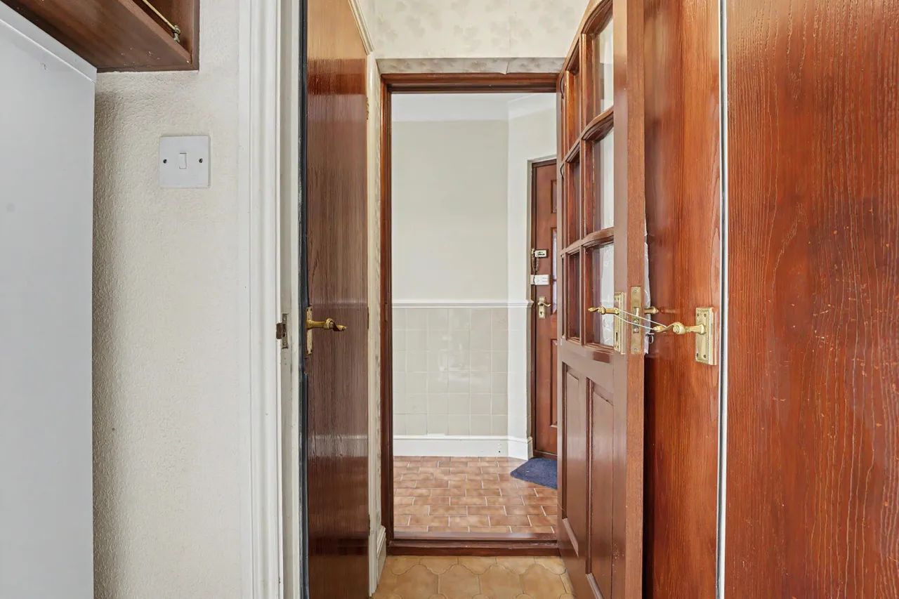 Roedean Avenue, Enfield, EN3, photo 18