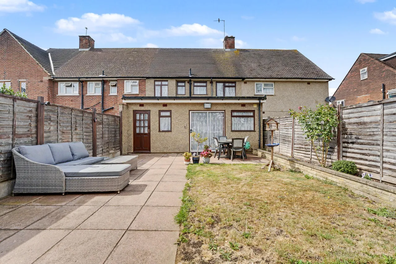 Roedean Avenue, Enfield, EN3, photo 10