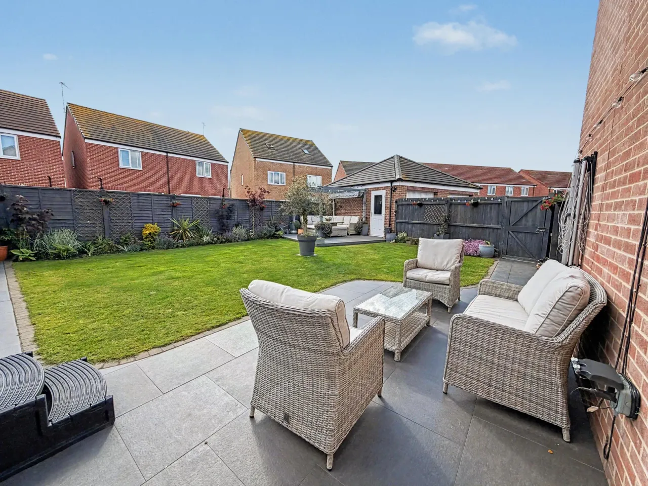 Breeze Close, Bradwell, photo 18