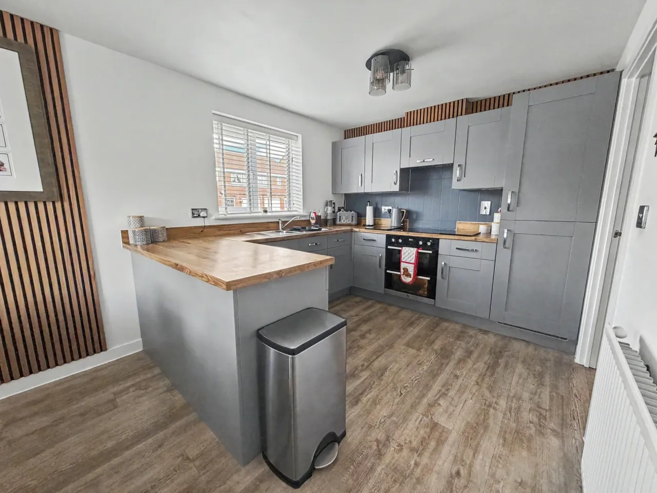 Breeze Close, Bradwell, photo 6