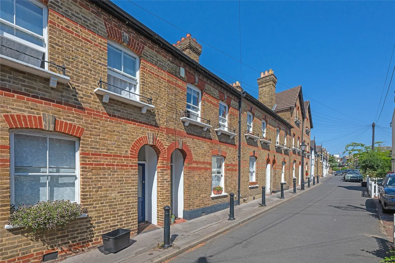 2 bed house for sale — Chancery Lane, Beckenham, BR3