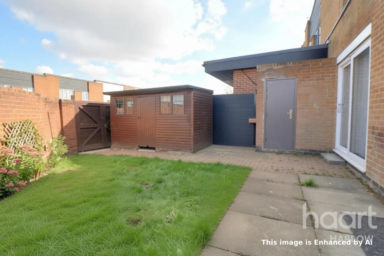 Moorfield, CM18, photo 14