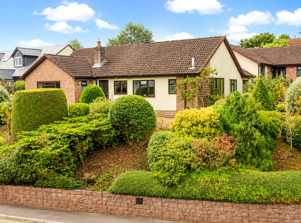 4 bed house for sale, Richard Beadon Close, Wiveliscombe, TA4