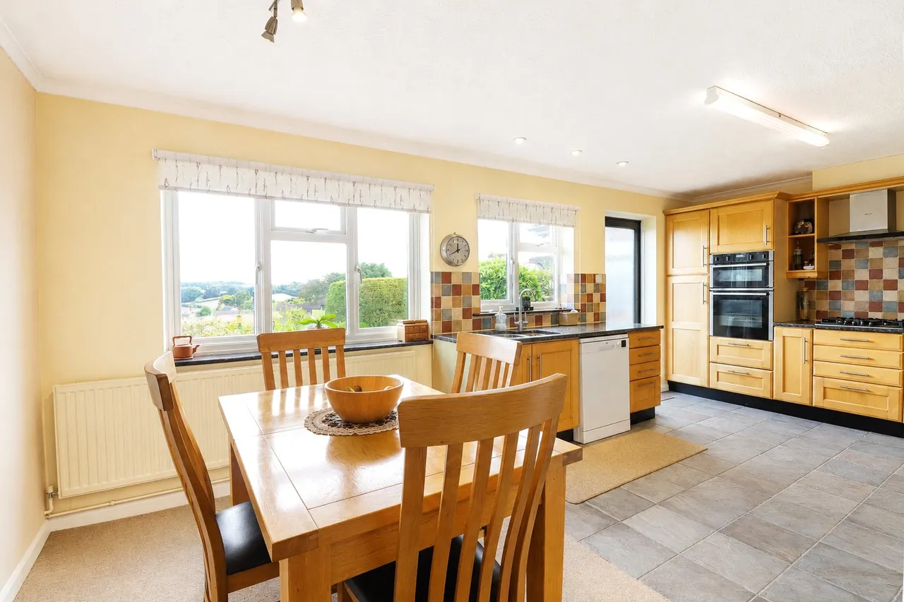 Richard Beadon Close, Wiveliscombe, TA4, photo 12