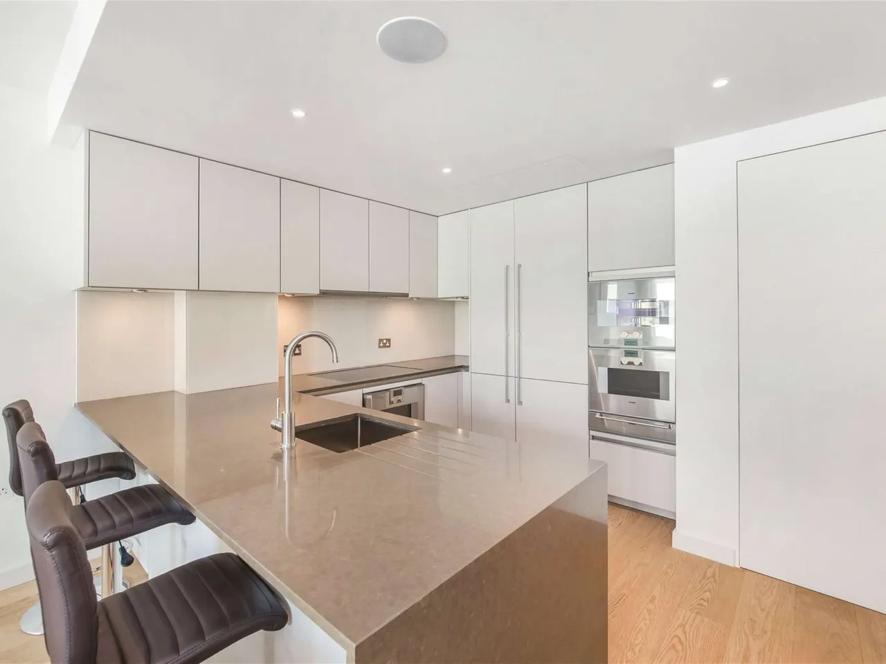 Wellington House, 70 Buckingham Gate, St. James's Park, London, SW1E 6AL, photo 4