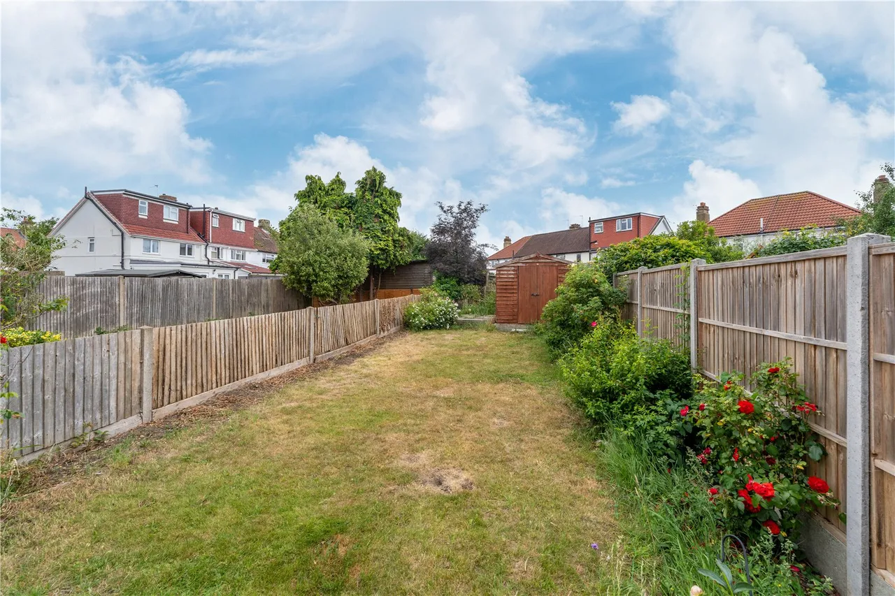 Springfield Road, Whitton, TW2 6LG, photo 13