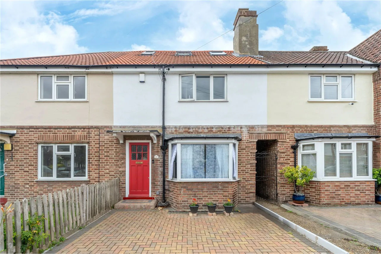 4 bed house for sale — Springfield Road, Whitton, TW2 6LG