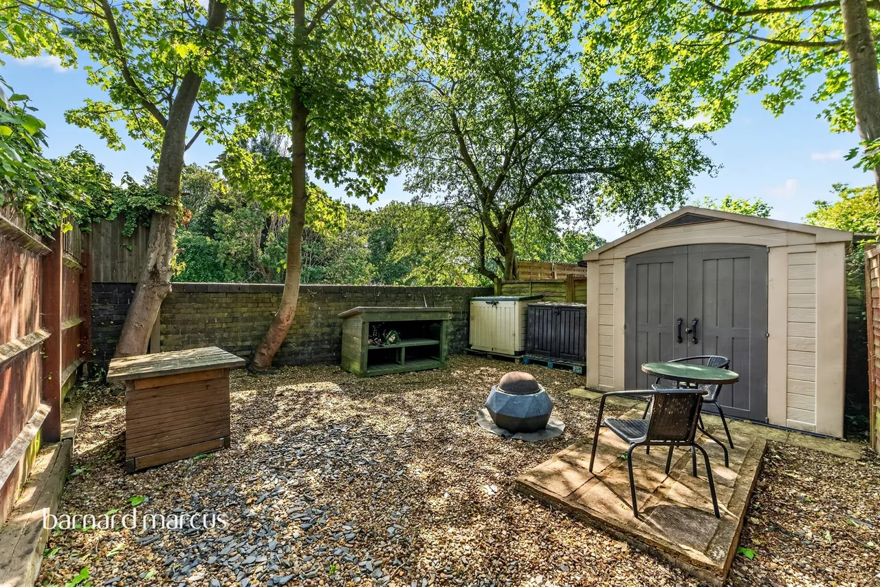 Eardley Road, London, SW16, photo 16