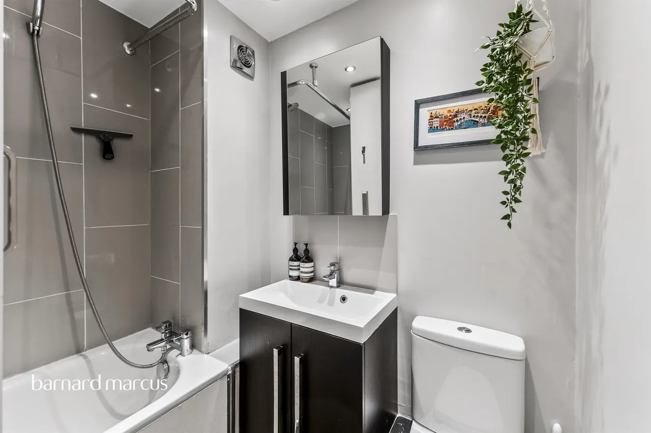 Eardley Road, London, SW16, photo 14