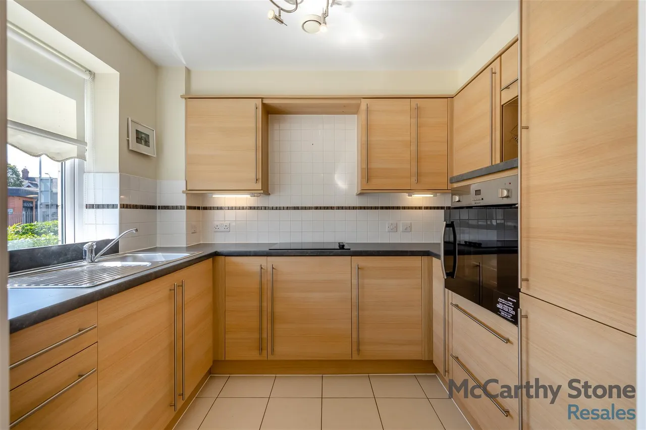 Marlborough Road, Cardiff, CF23, photo 5