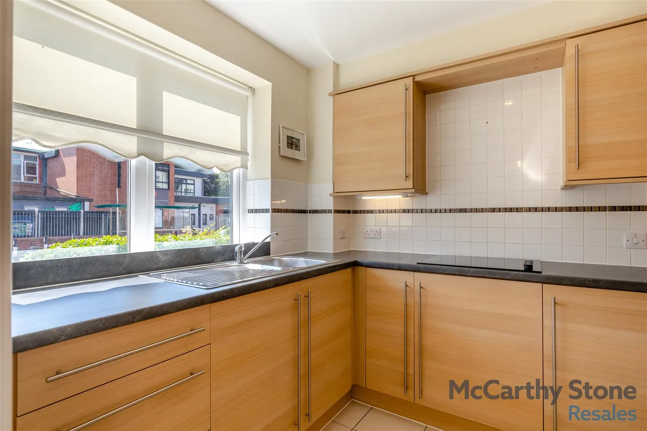 Marlborough Road, Cardiff, CF23, photo 6