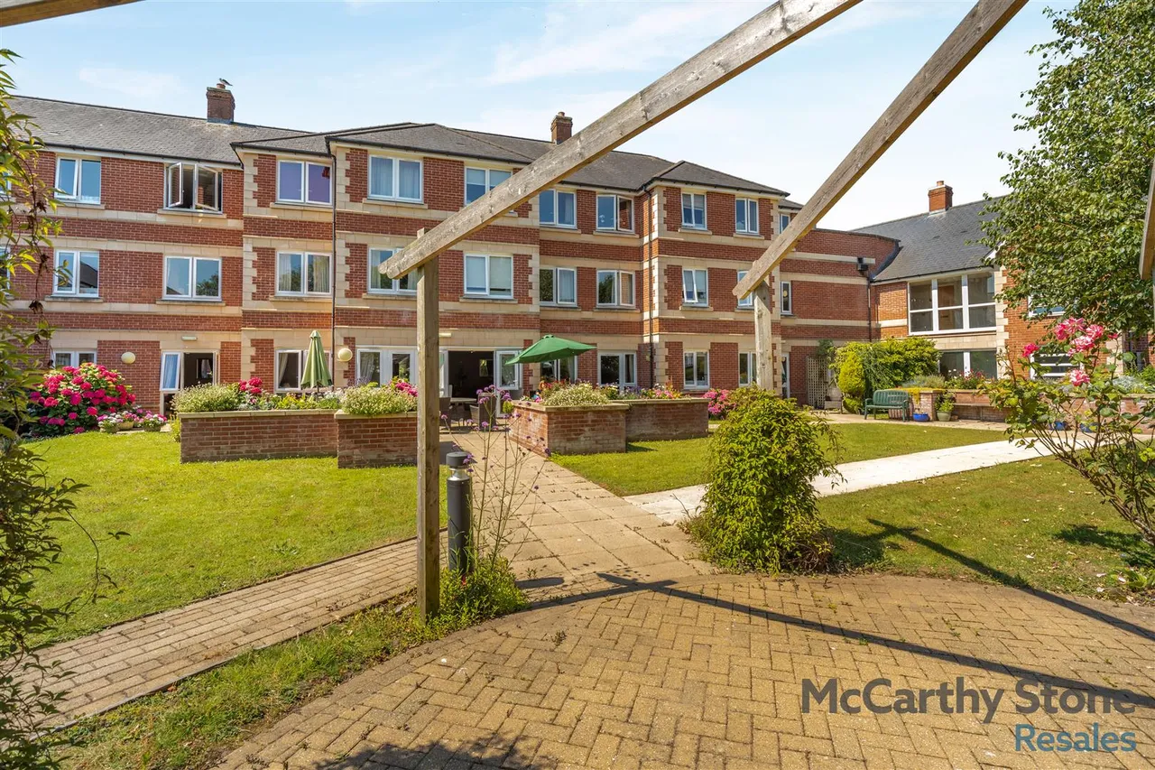 Marlborough Road, Cardiff, CF23, photo 32