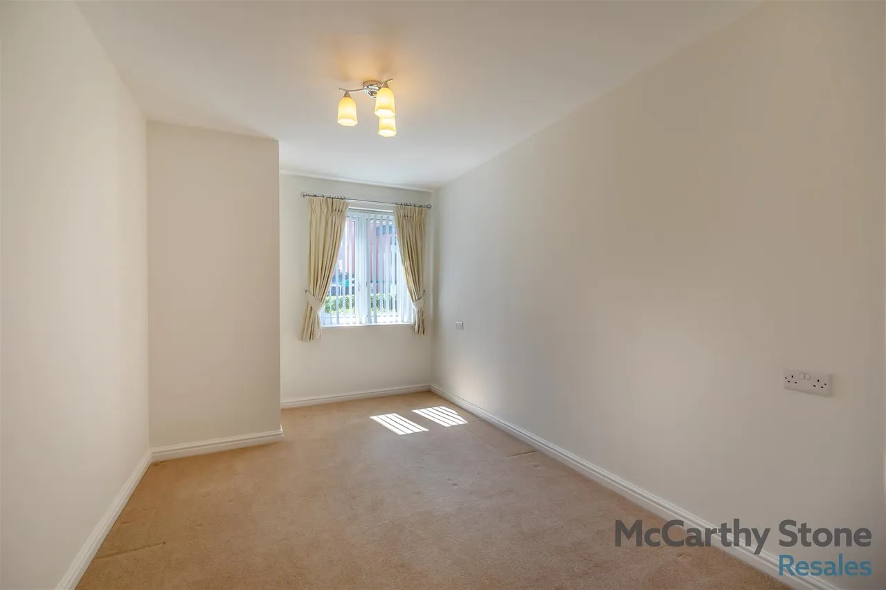 Marlborough Road, Cardiff, CF23, photo 21