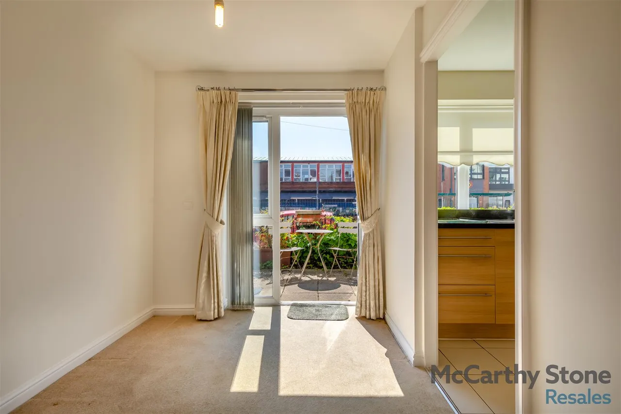 Marlborough Road, Cardiff, CF23, photo 9
