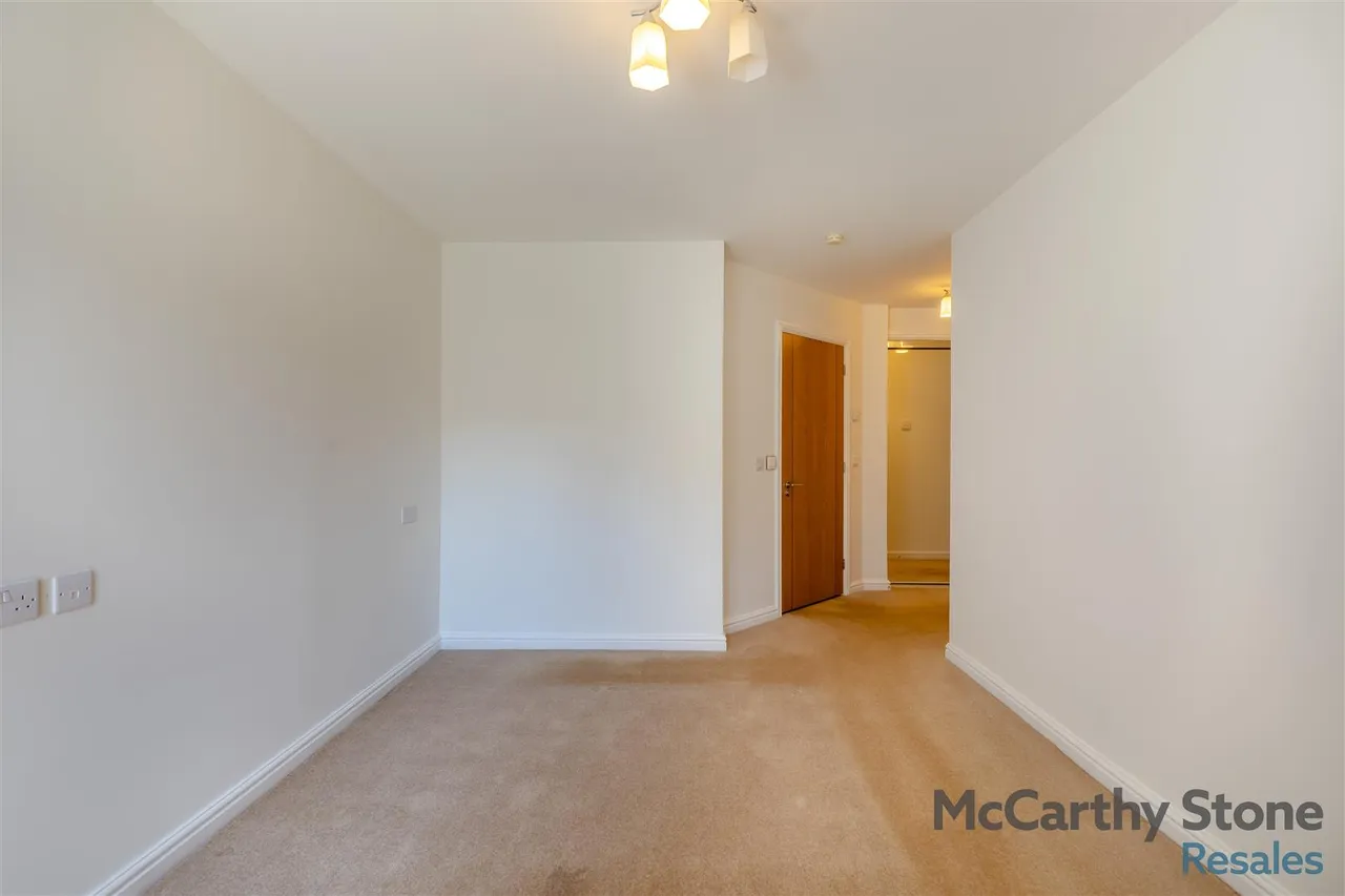 Marlborough Road, Cardiff, CF23, photo 16