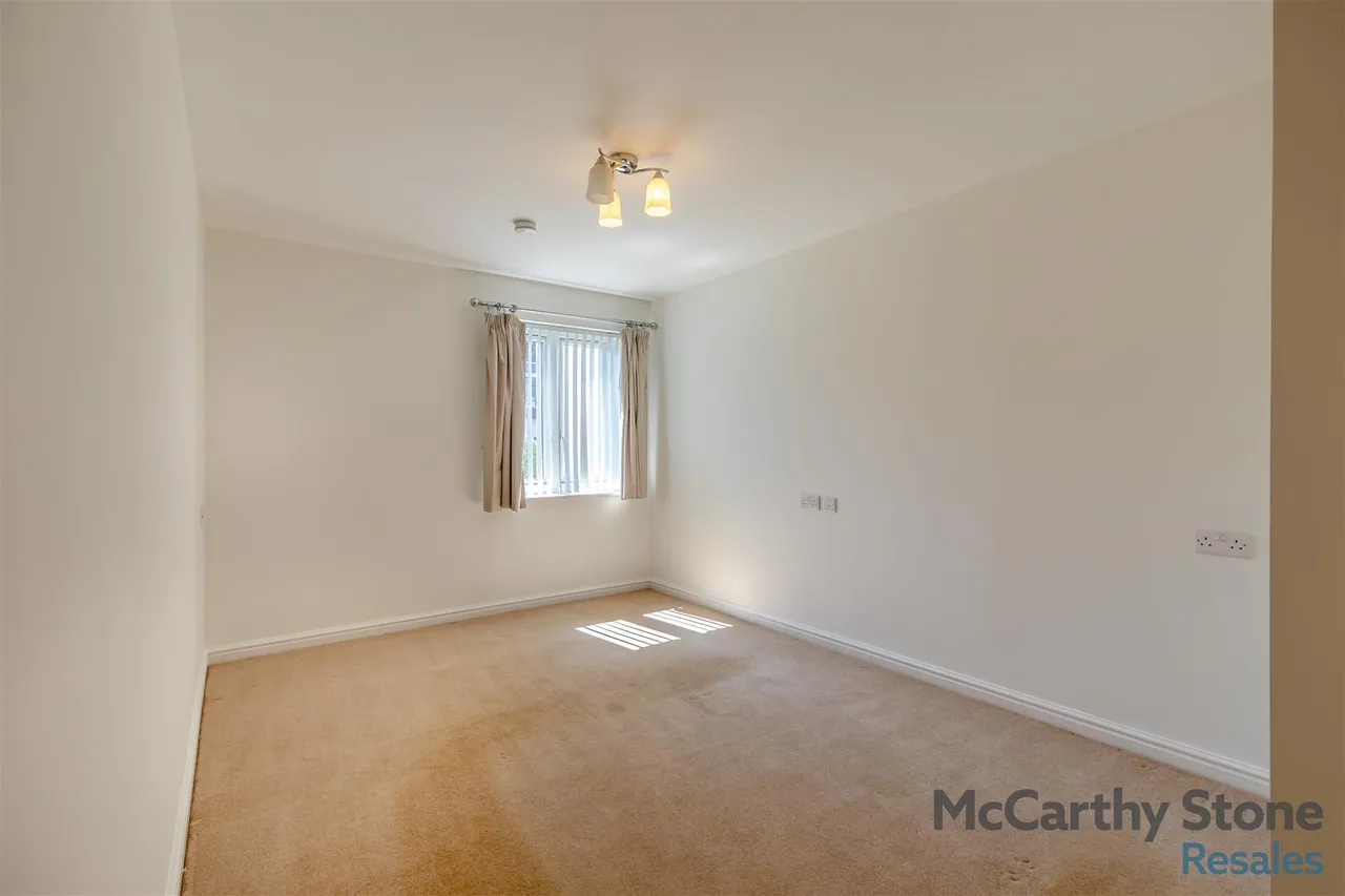 Marlborough Road, Cardiff, CF23, photo 14