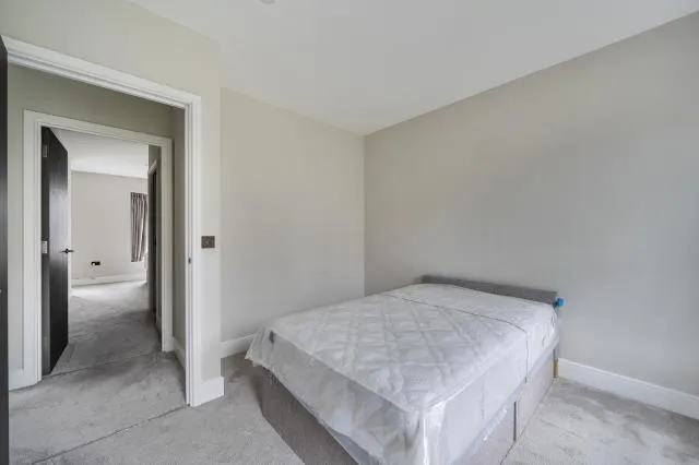 Dollis Avenue, London, N3, photo 16