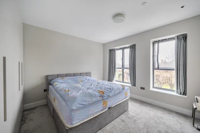 Dollis Avenue, London, N3, photo 13