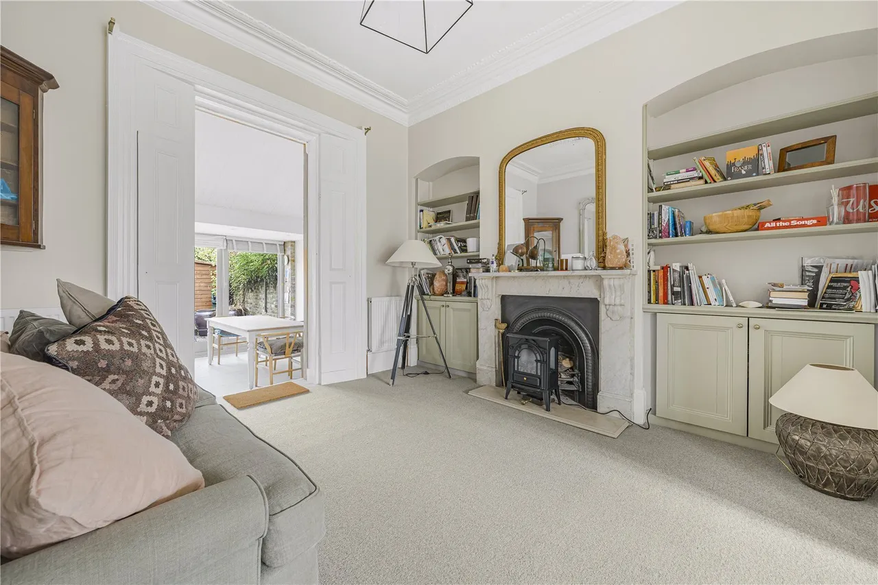 Nightingale Road, Hampton, TW12, photo 5