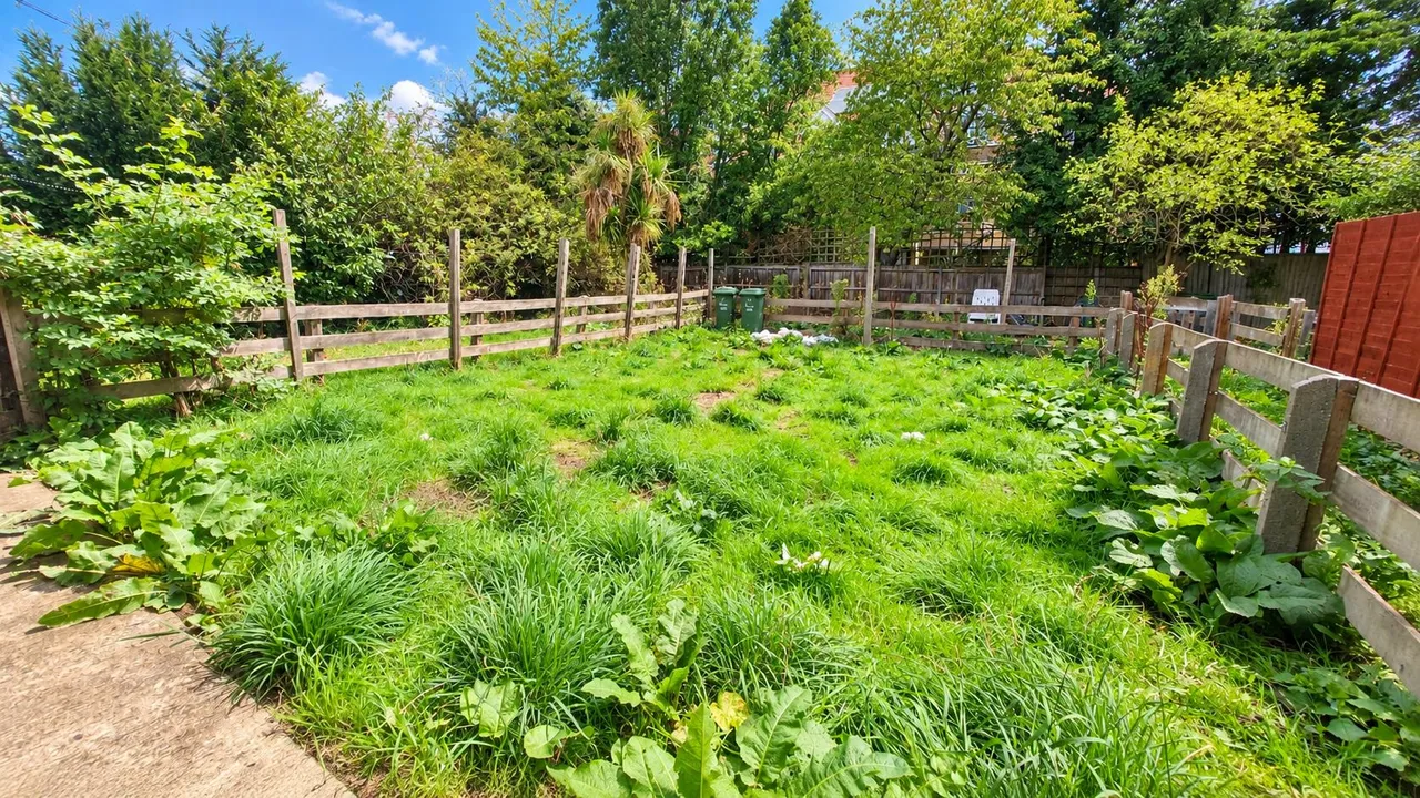 Fanshawe Crescent, Dagenham, RM9, photo 4