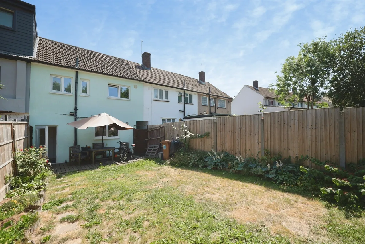 Chilwell Gardens, Watford, WD19, photo 13