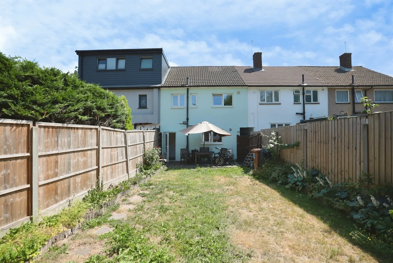 Chilwell Gardens, Watford, WD19, photo 12
