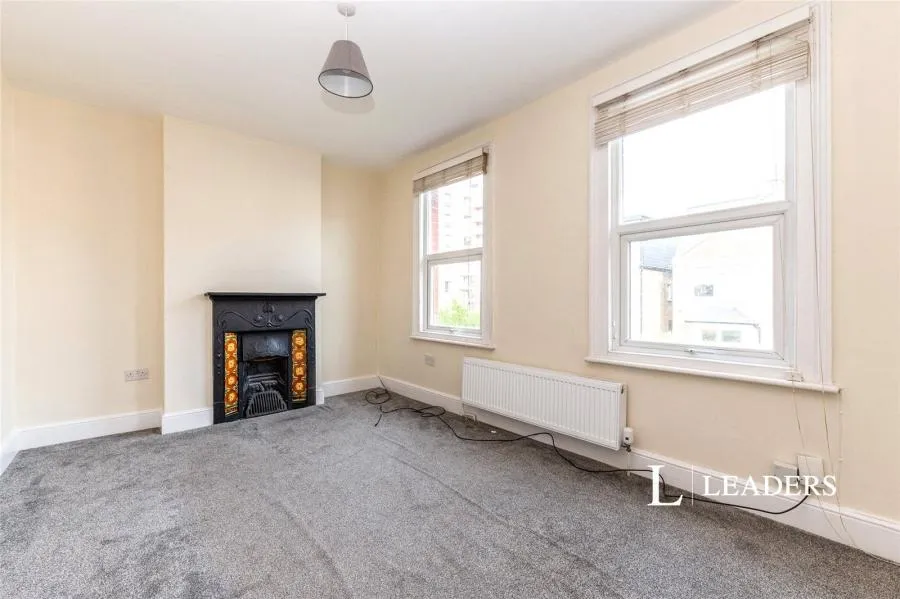 Piper Road, Kingston upon Thames, KT1, photo 4