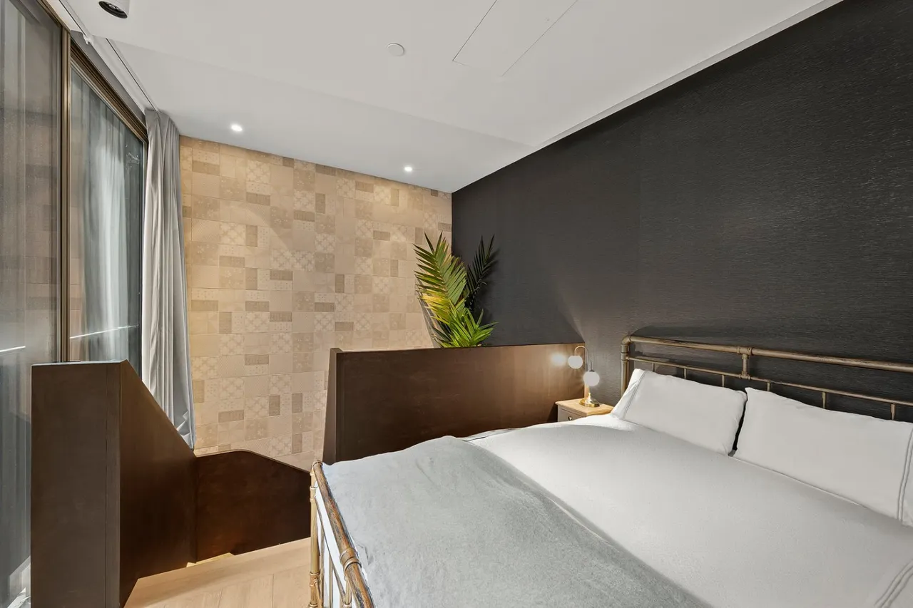 Wardour Street, London, W1F, photo 11
