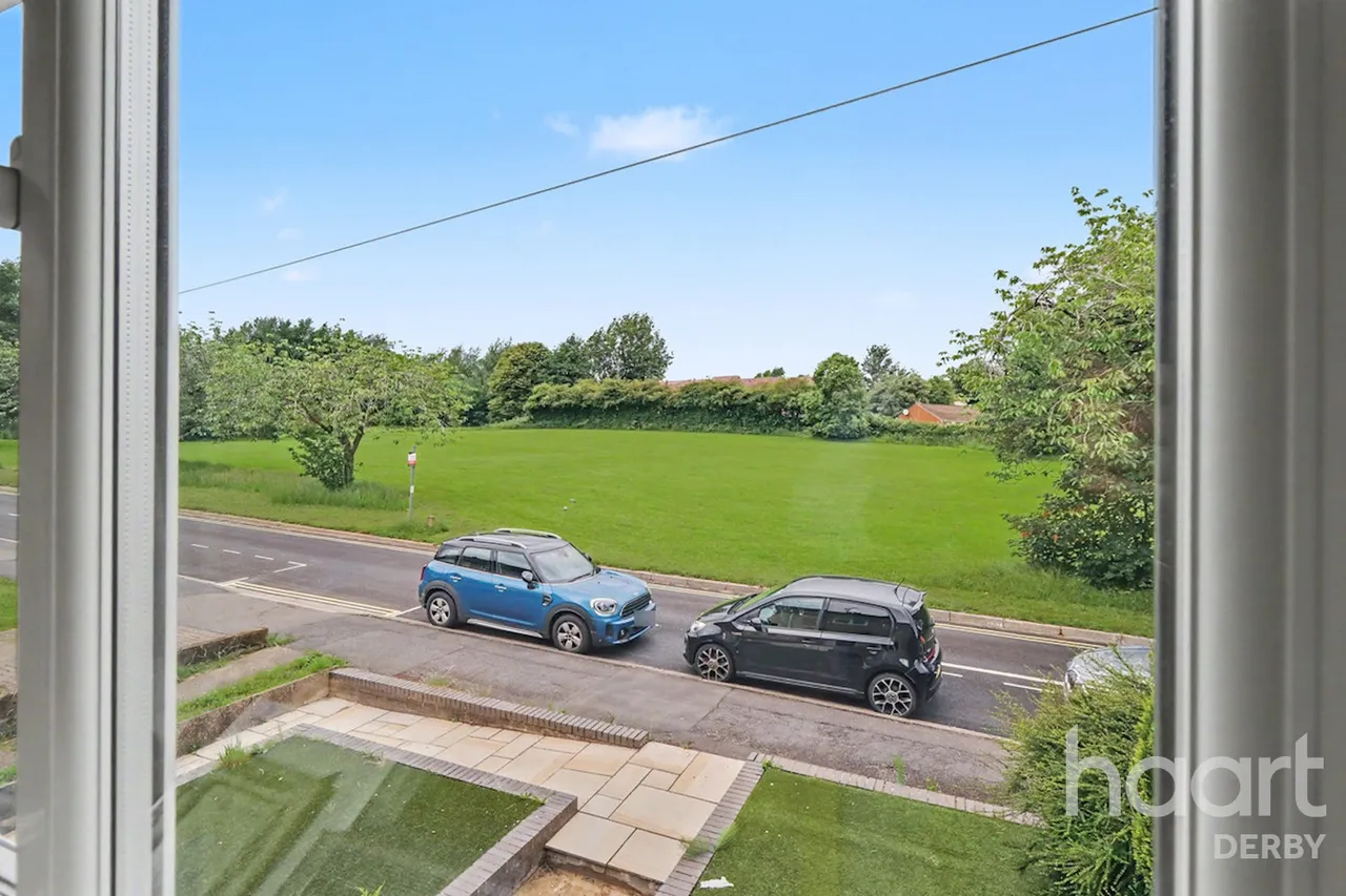 Athlone Close, Chaddesden, DE21, photo 15