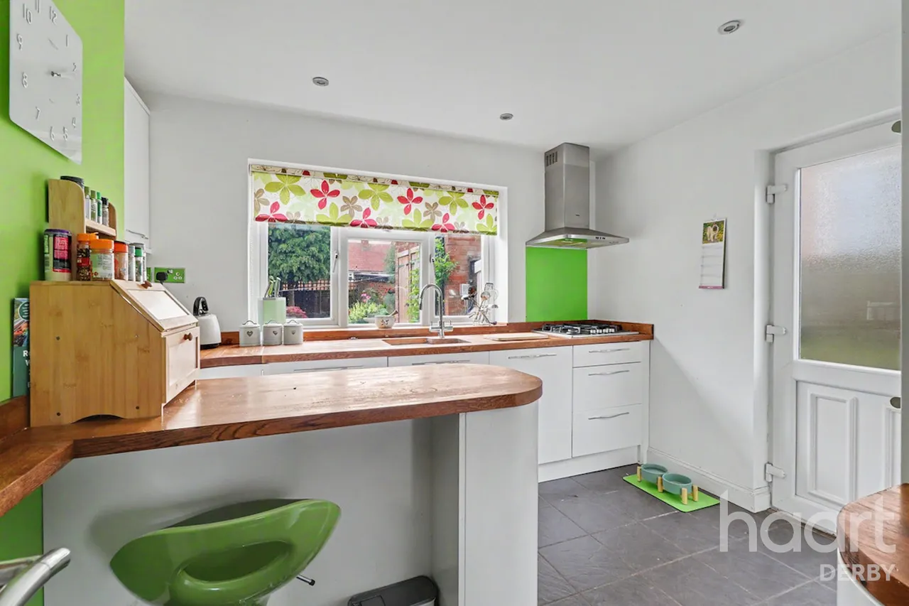 Athlone Close, Chaddesden, DE21, photo 5