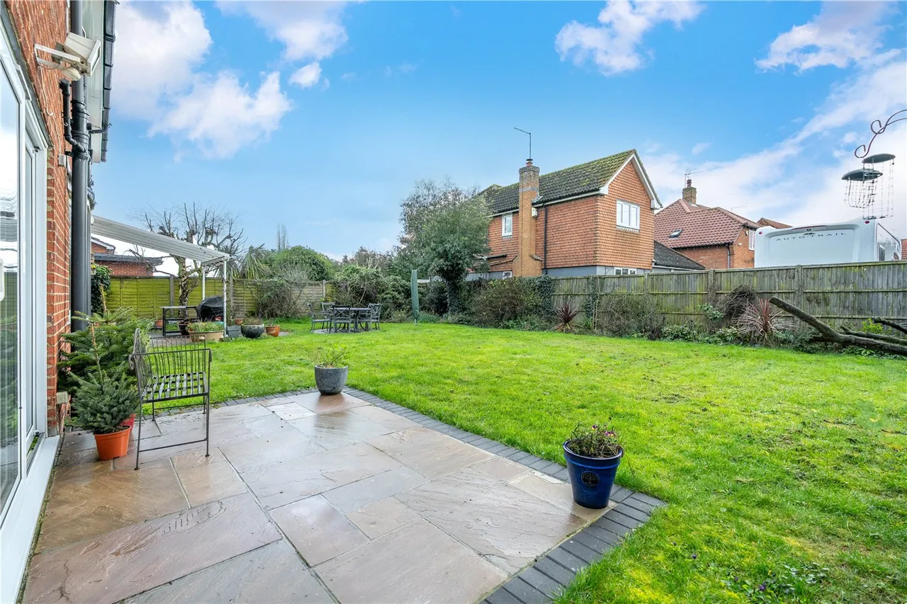 Linden Rise, Bourne, PE10, photo 2