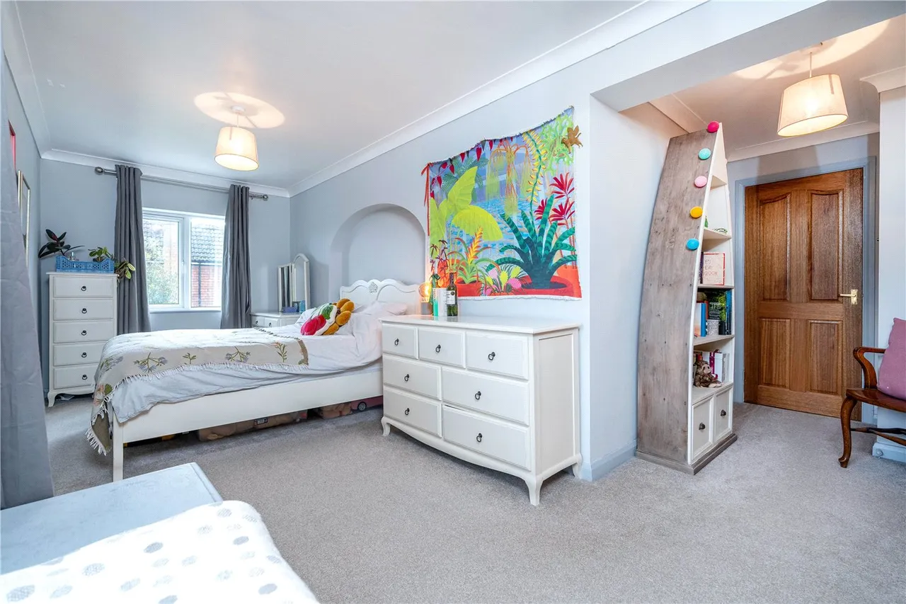Linden Rise, Bourne, PE10, photo 11