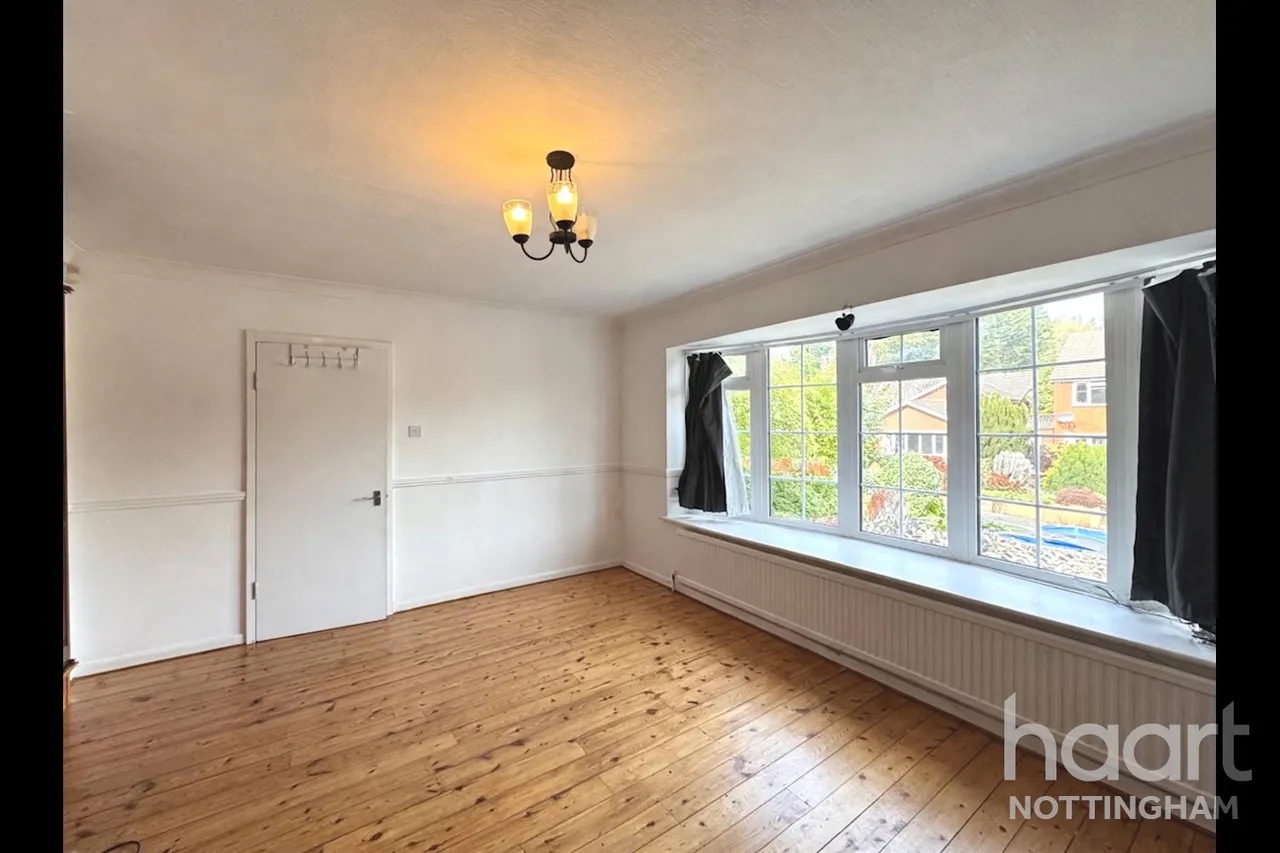 Mays Avenue, Nottingham, NG4, photo 3