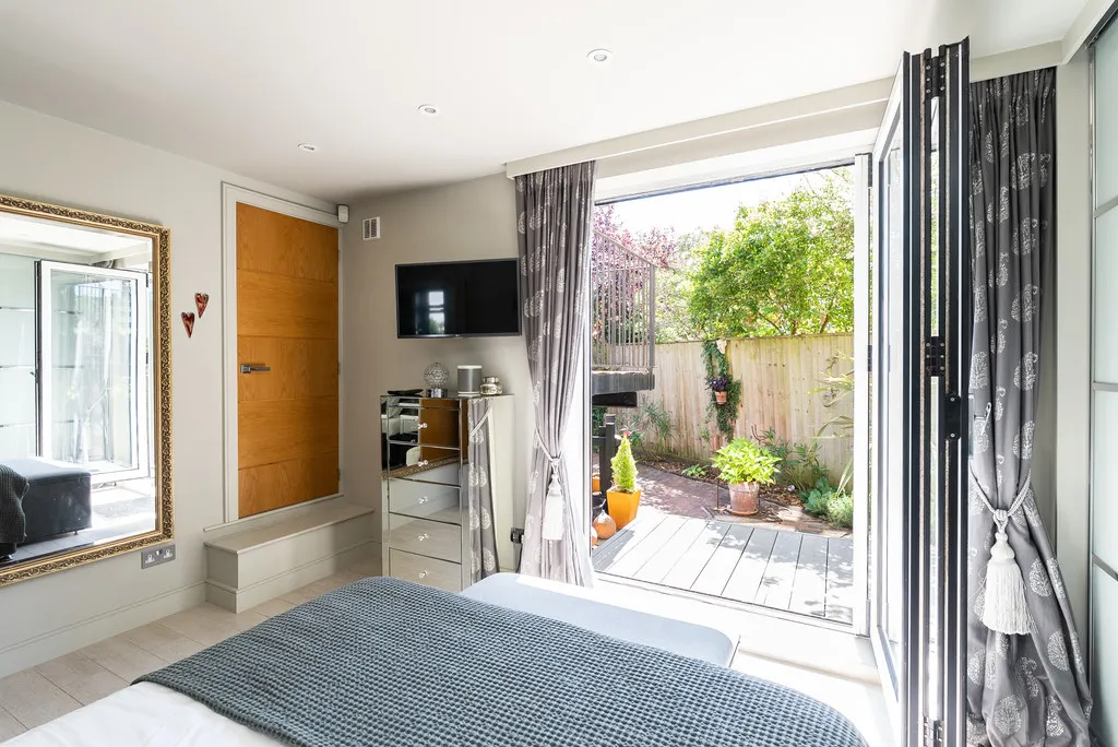 Arundel Road, Dorking, RH4, photo 14