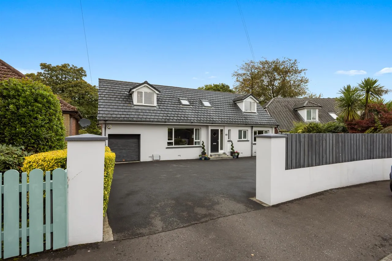 4 bed house for sale, Strathearn Park, Belfast, BT4