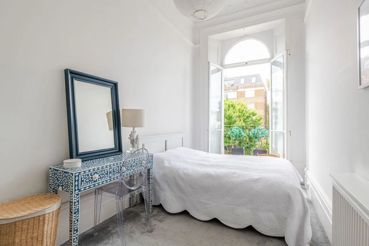 Ladbroke Grove, Notting Hill, London, W11 2PB, photo 7