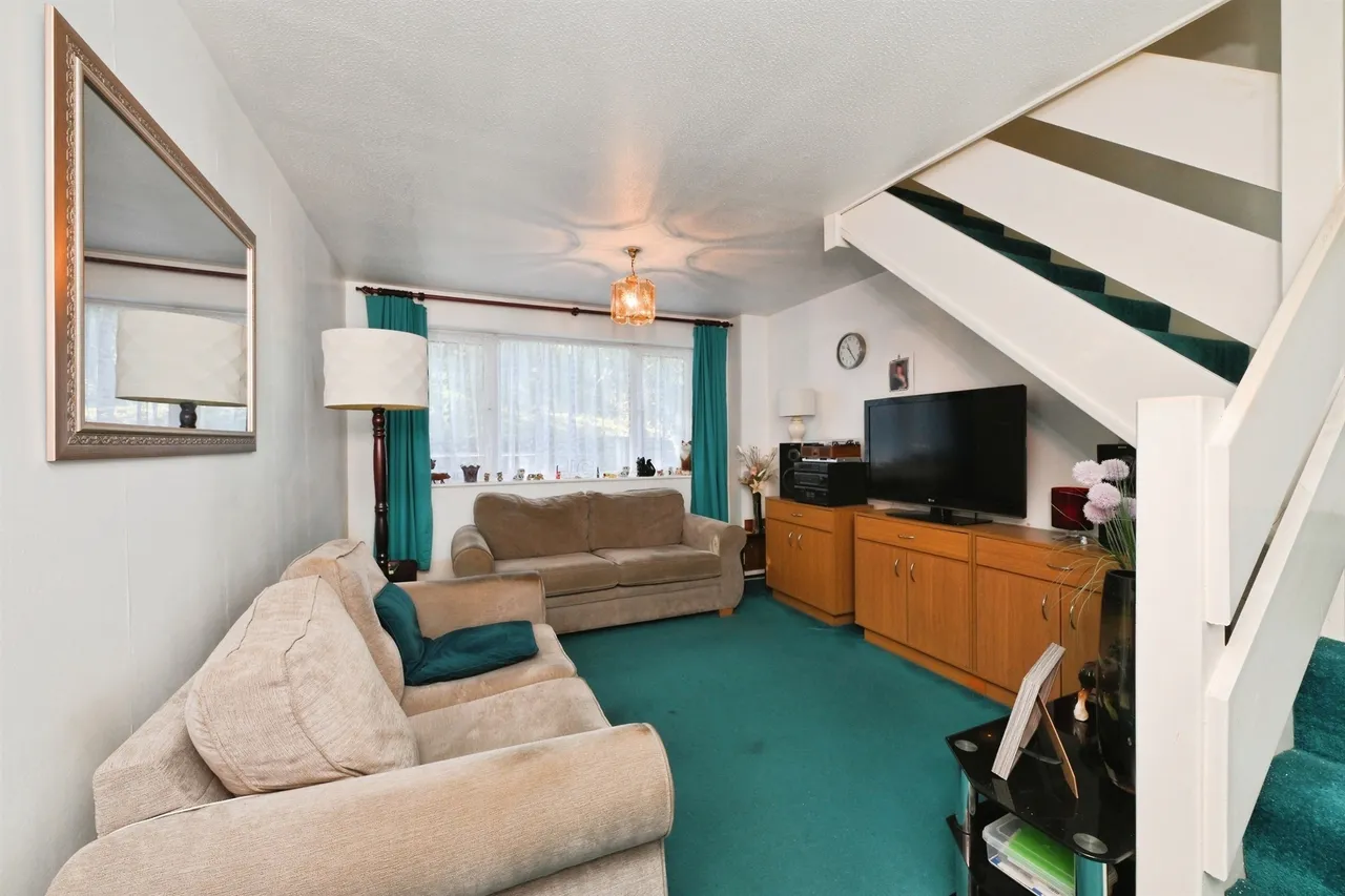 Tovey Close, Nazeing, EN9, photo 5