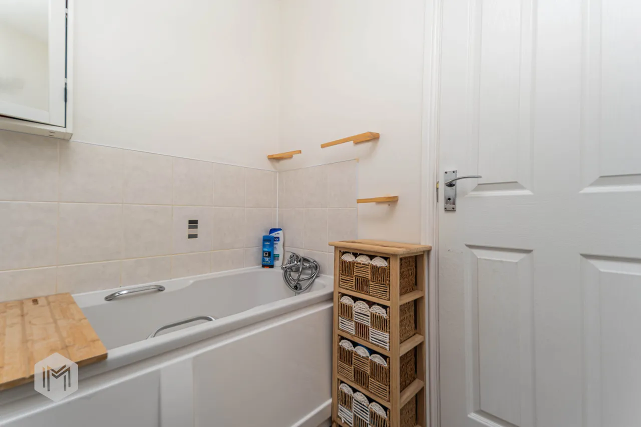 North Croft, Atherton, Manchester, M46 0SW, photo 18
