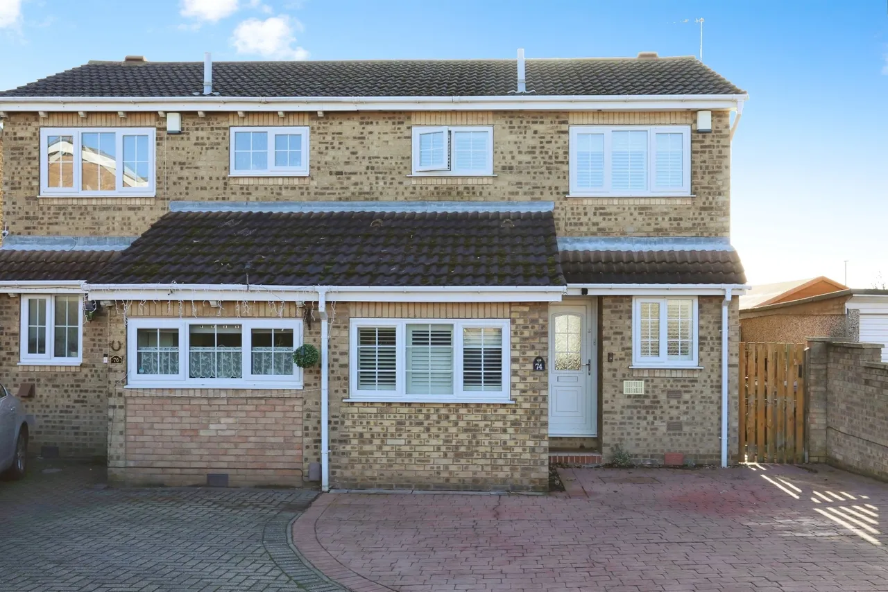 3 bed house for sale — Colsterdale, Worksop