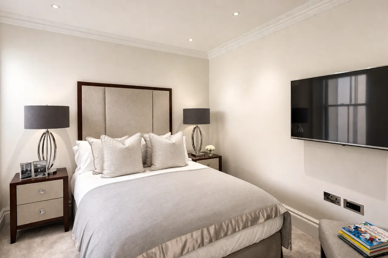 Kensington Gardens Square, W2, photo 5