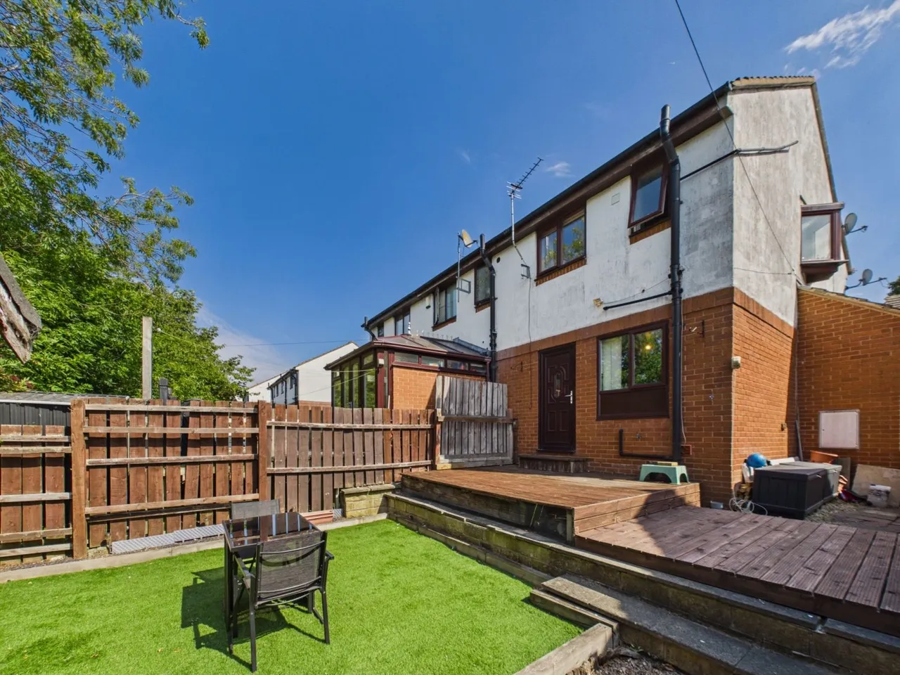 Charnwood Bank, Batley, WF17, photo 22
