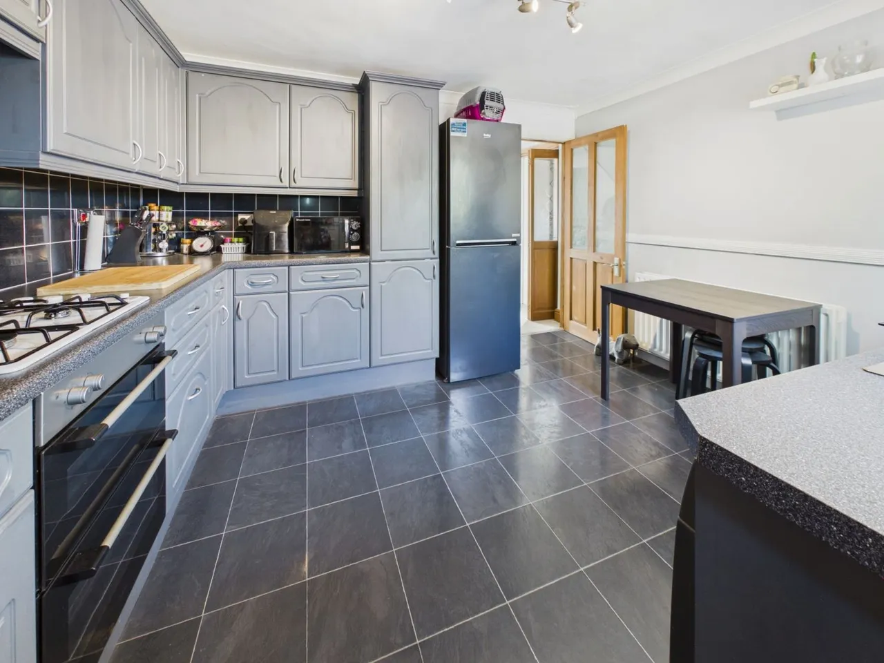 Charnwood Bank, Batley, WF17, photo 7