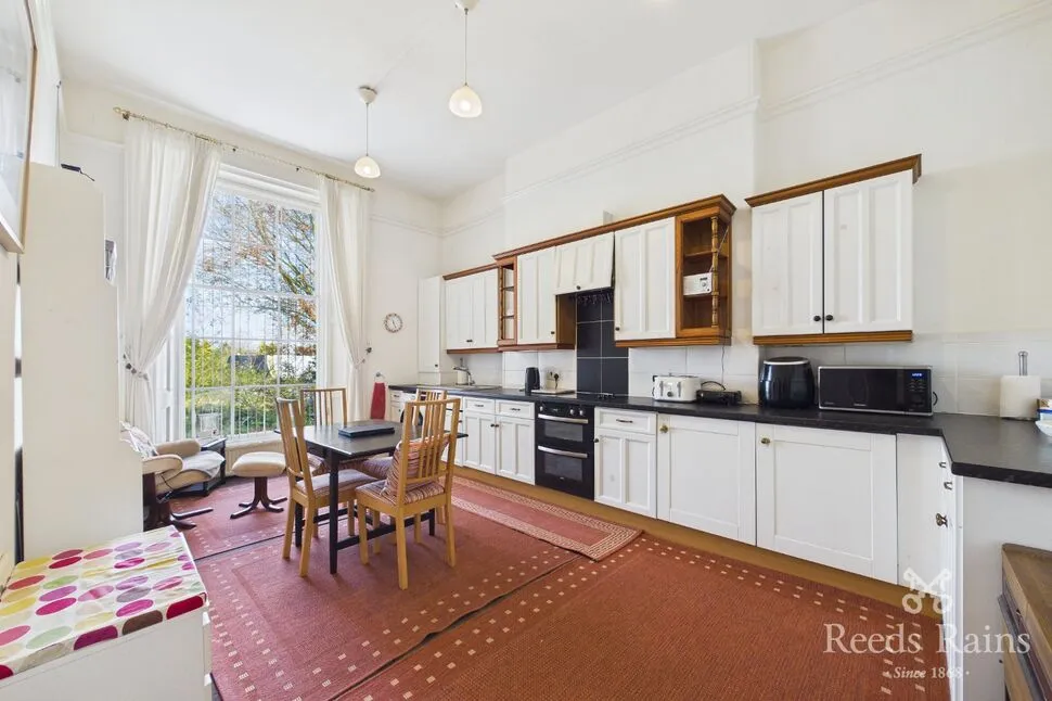 Prestbury Drive, Eccleston, Merseyside, WA10, photo 2