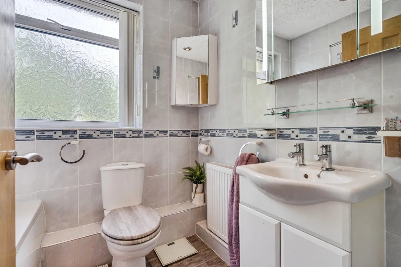 Thornhill Close, Bolton, BL1, photo 15