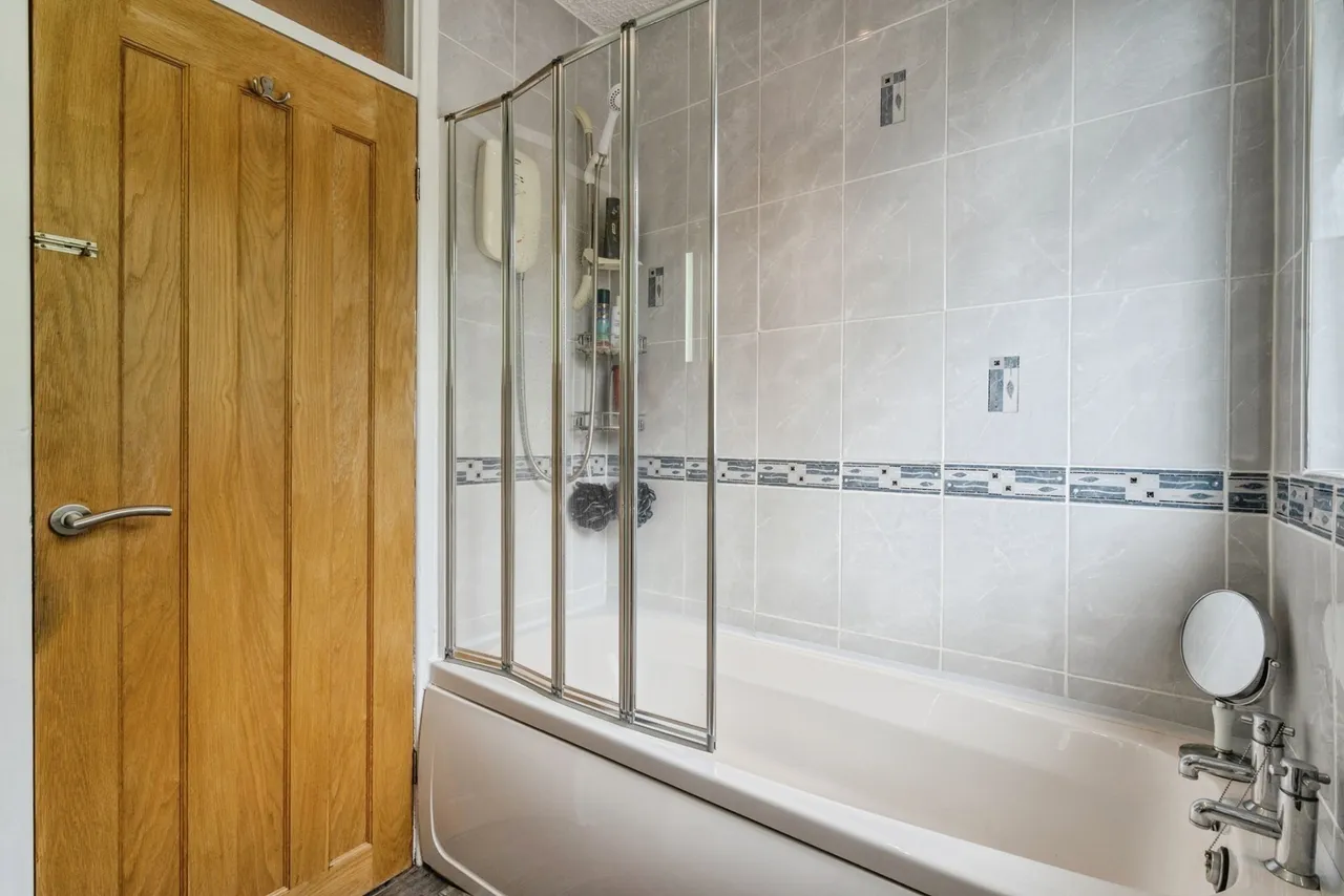Thornhill Close, Bolton, BL1, photo 14