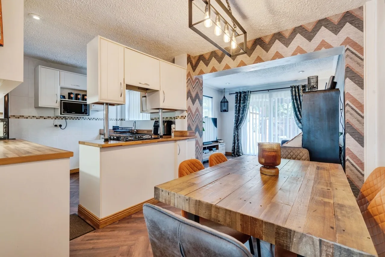 Thornhill Close, Bolton, BL1, photo 6