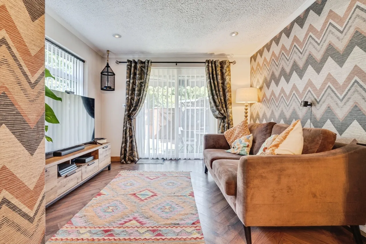 Thornhill Close, Bolton, BL1, photo 21